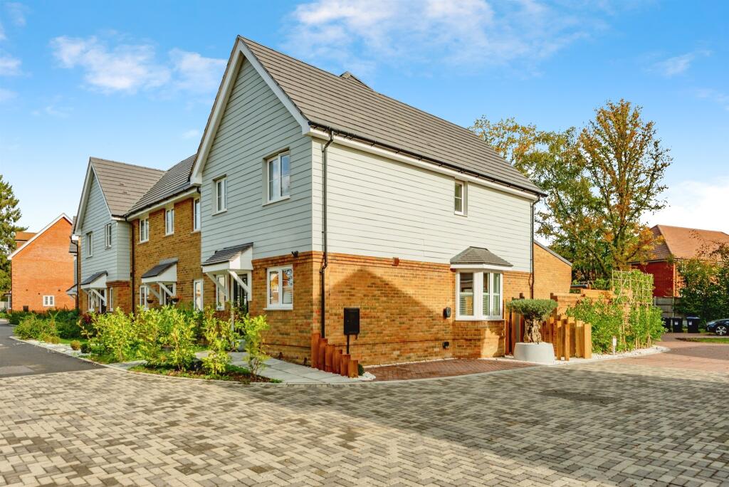 Main image of property: Sinden Heath, Felbridge, East Grinstead