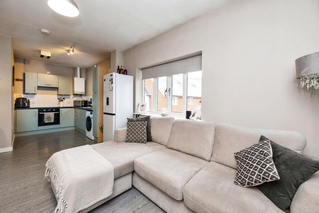 Additional property image - Westwood Drive, CANTERBURY