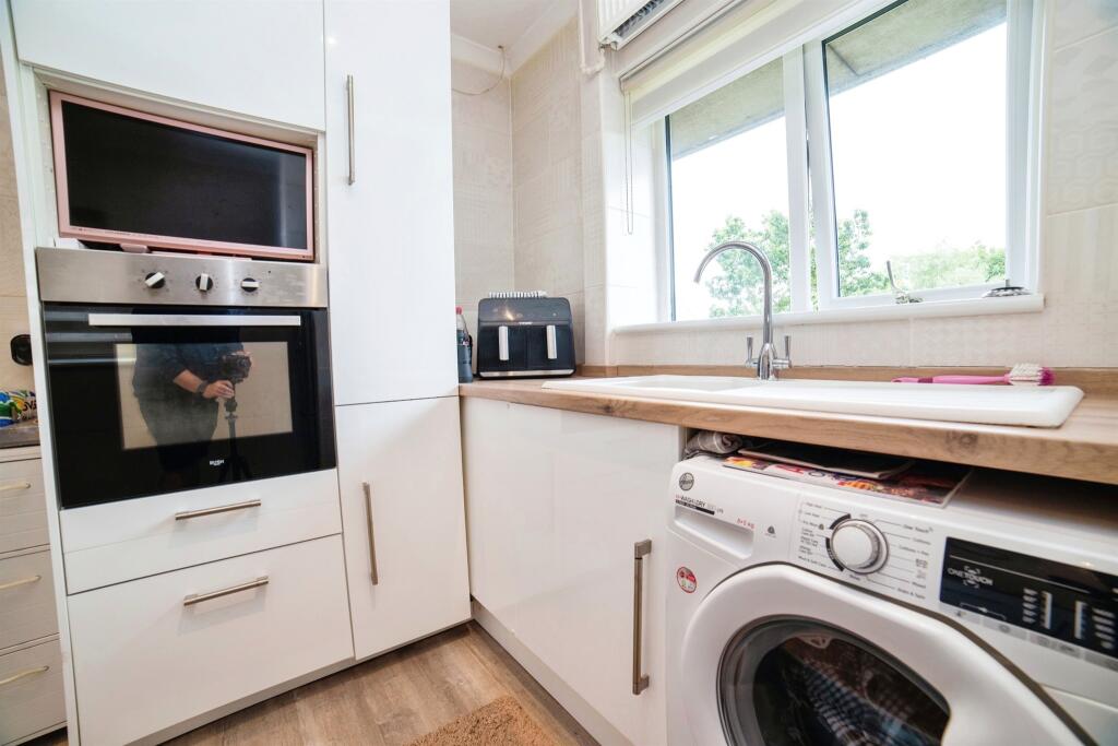 Additional property image - West End Close, Alfreton