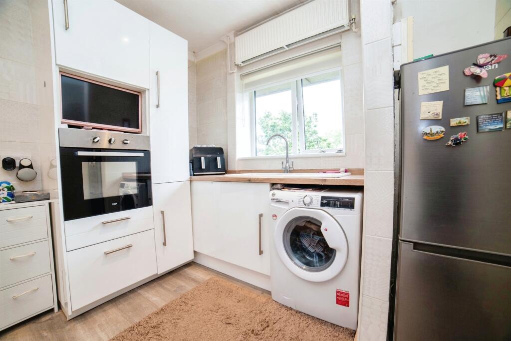 Additional property image - West End Close, Alfreton