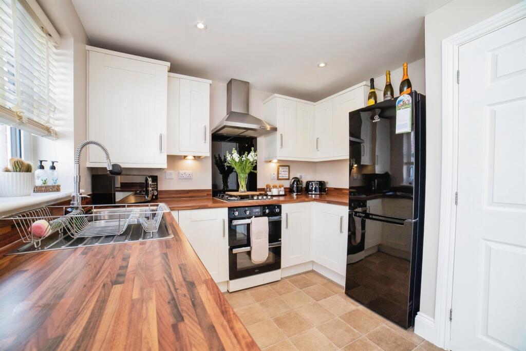 Additional property image - Clayton Ley Close, Alfreton
