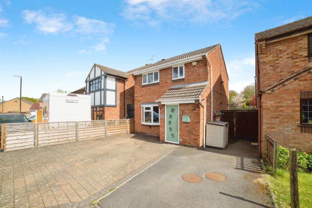 Main image of property: Horton Close, Swanwick, Alfreton