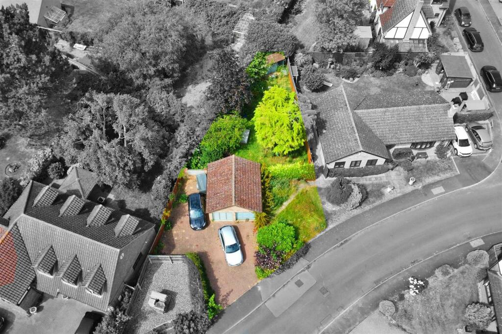 Plot for sale in Hammond Way, Somersham, PE28