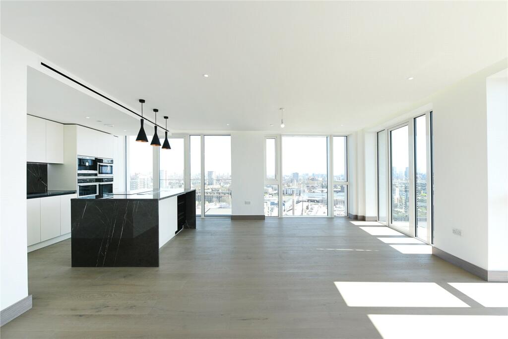 Main image of property: Admiralty House, 150 Vaughan Way, London, E1W