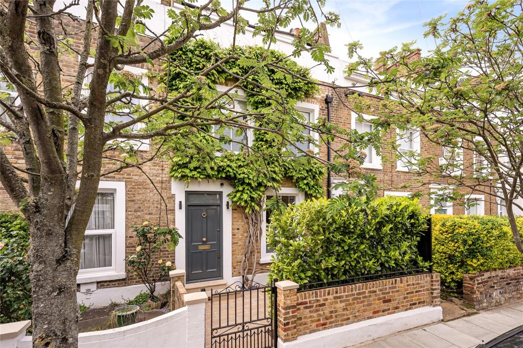 Main image of property: Britannia Road, London, SW6