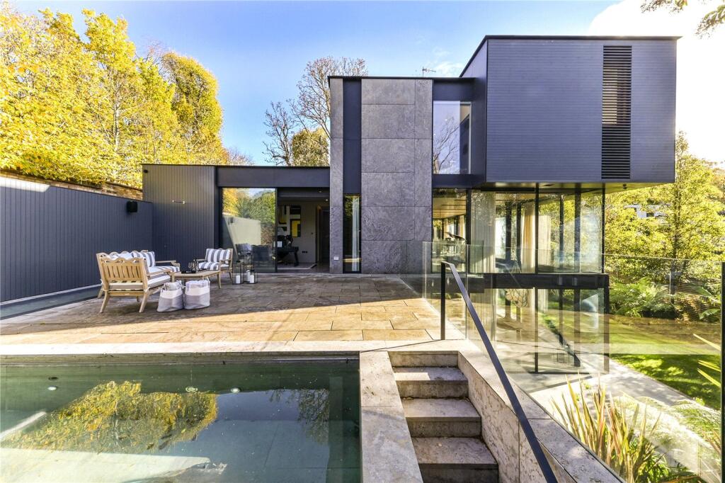 Main image of property: Fitzroy Park, London, N6