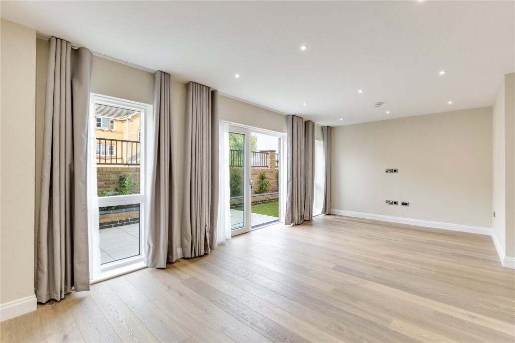 Main image of property: Purley Avenue, London, NW2