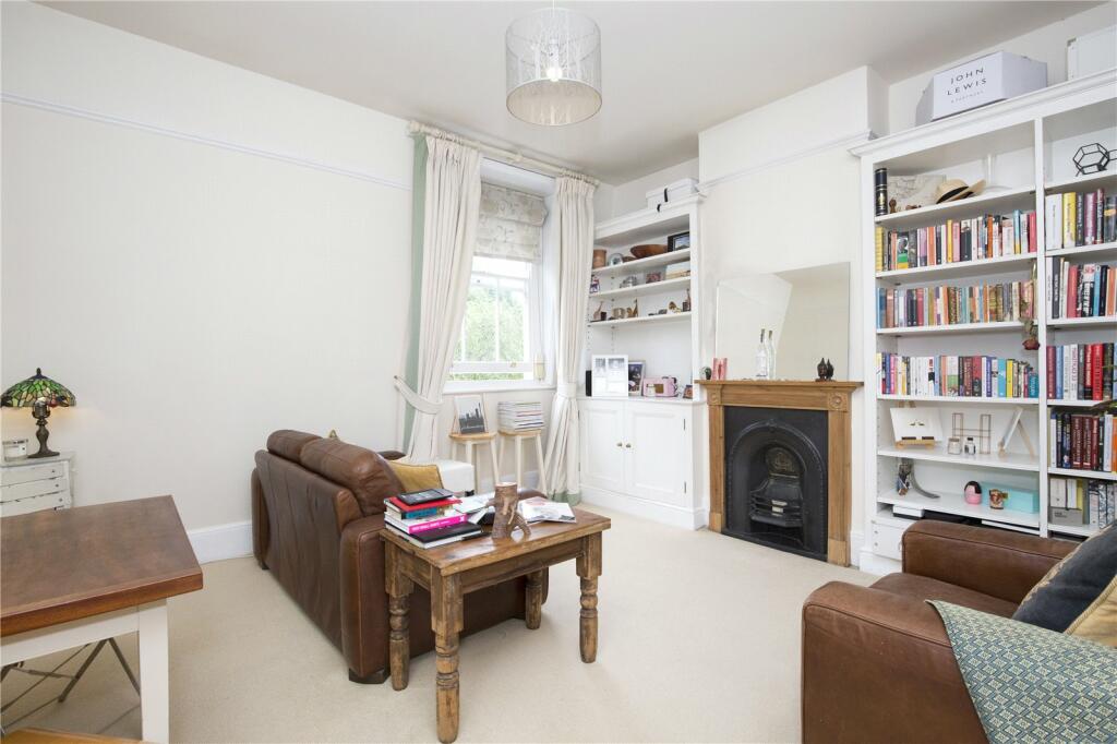 2 bedroom apartment for rent in Compton Terrace, Islington, London, N1