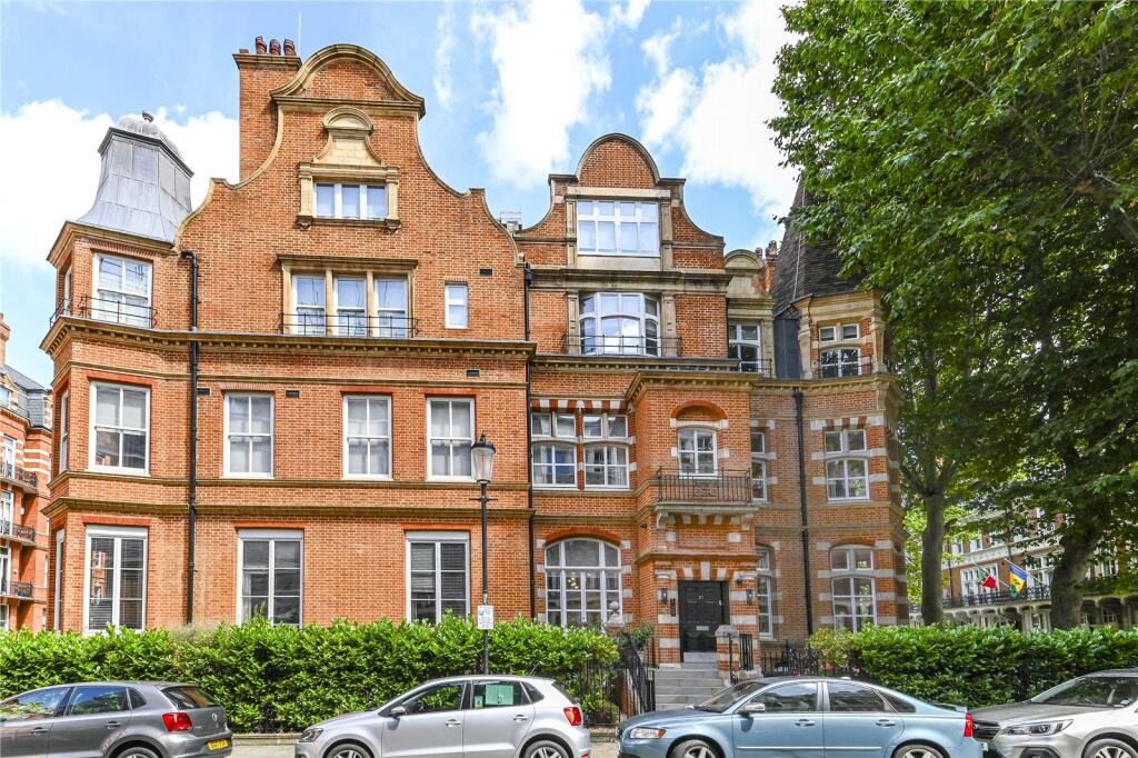 Main image of property: Kensington Court, London, W8