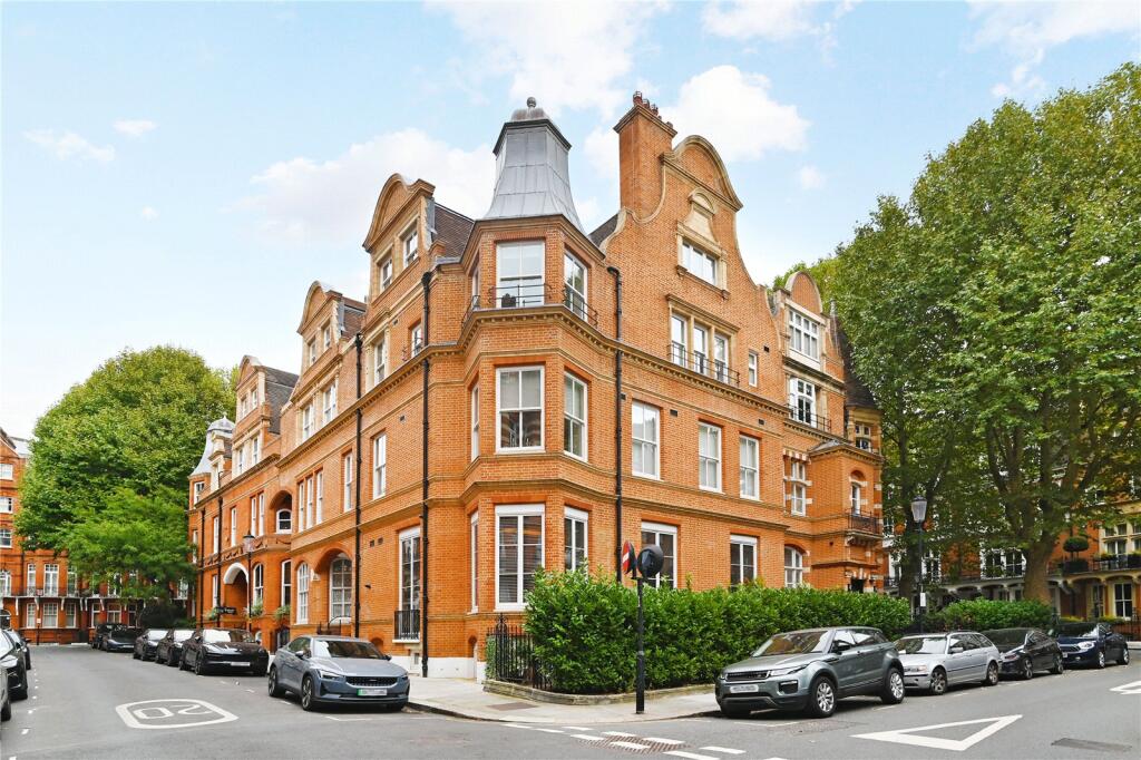 Main image of property: Kensington Court, Kensington, London, W8