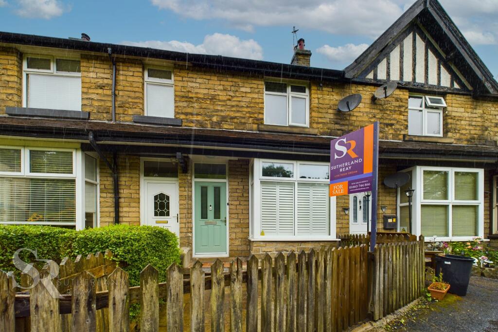 2 bedroom terraced house for sale in Oak Bank, Disley, SK12