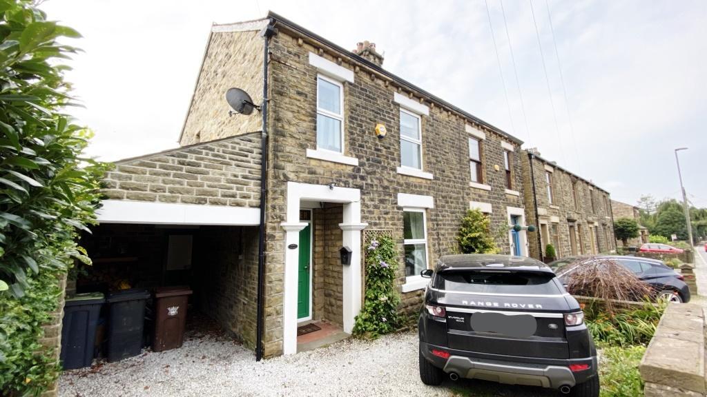 4 bedroom end of terrace house for sale in New Mills Road, Birch Vale