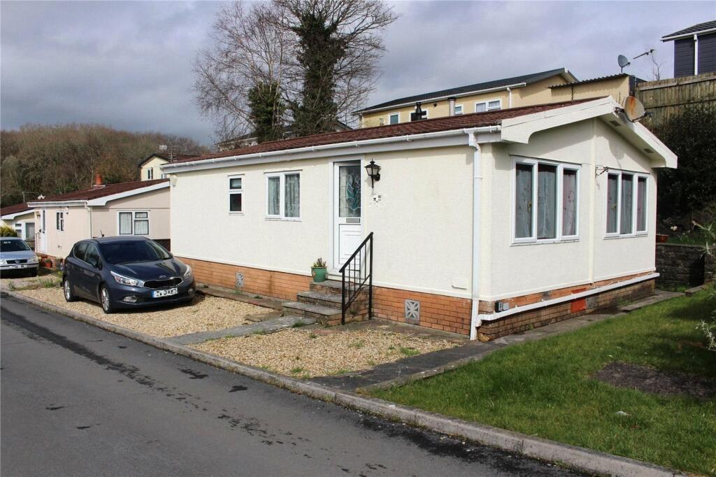 2 bedroom bungalow for sale in Ash Grove, Woodland Park, Waunarlwydd, Abertawe, SA5