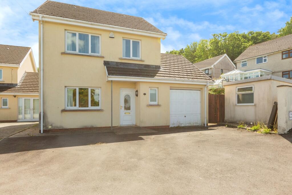 Main image of property: Dunraven Close, Penclawdd, Swansea, SA4