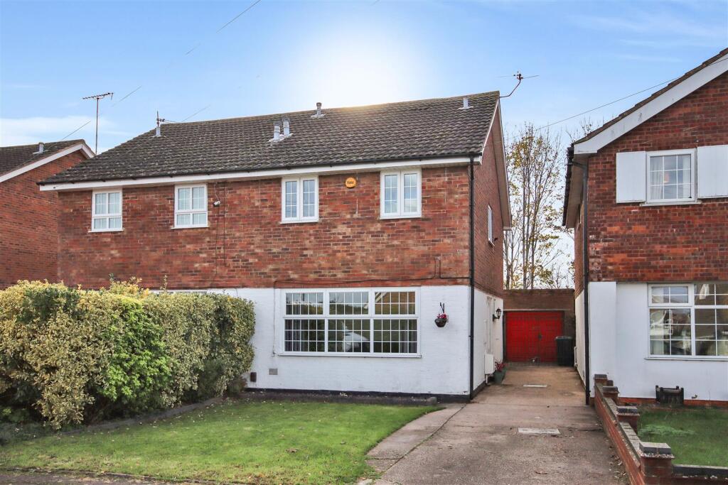 Main image of property: Dingle Road, Rushden