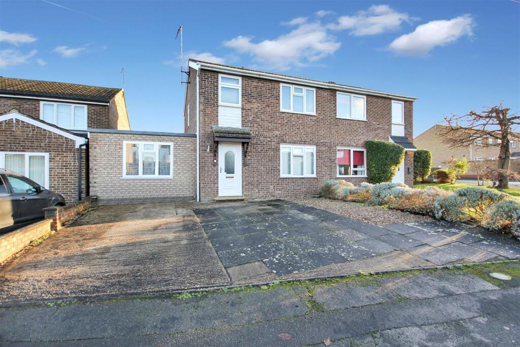 Main image of property: Fairmead Crescent, Rushden