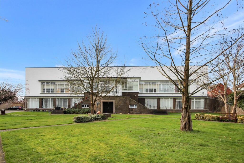 Main image of property: Lime Grove, Rushden