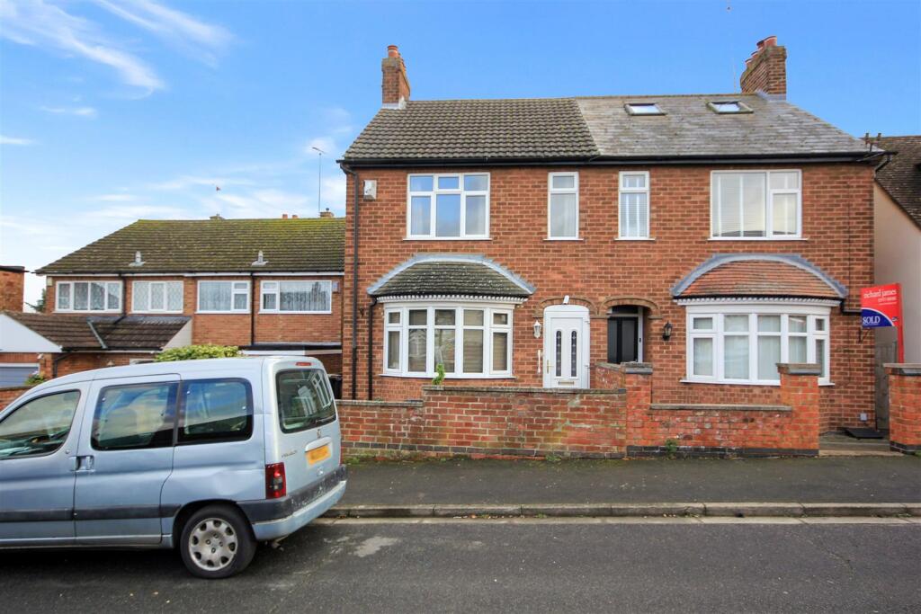 Main image of property: Fern Road, Rushden