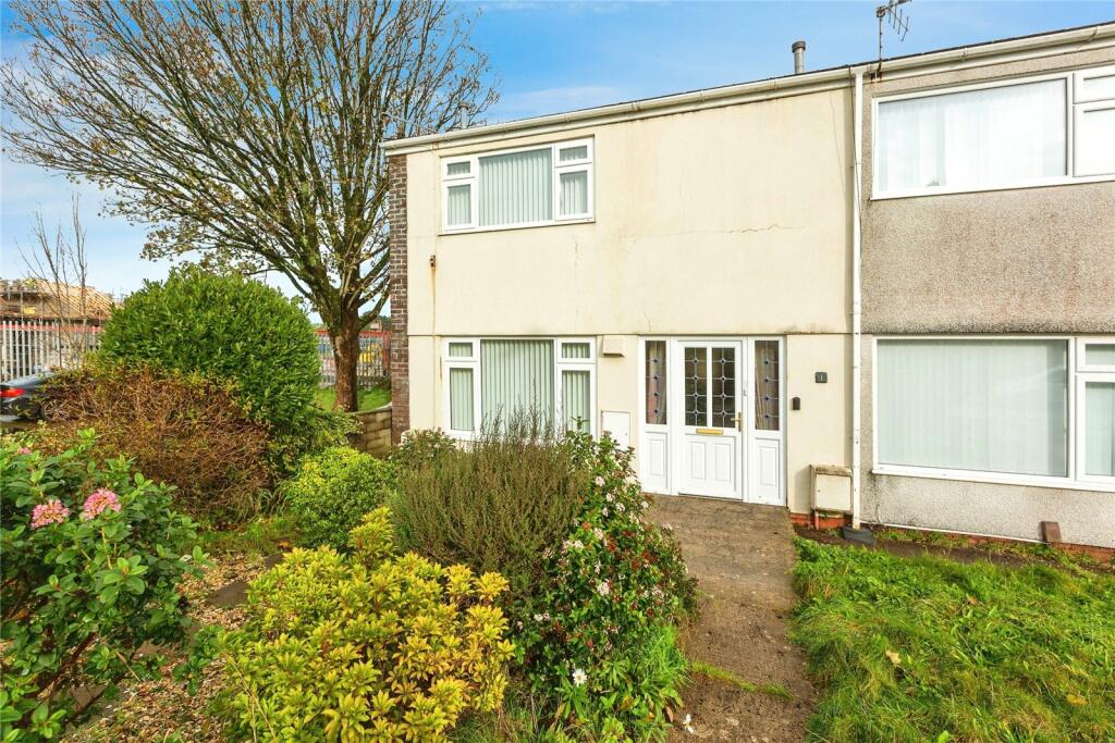 3 bedroom end of terrace house for sale in Aneurin Close, Sketty