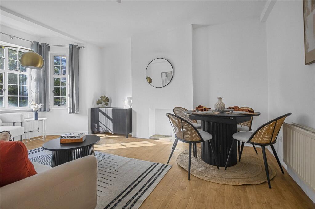 Main image of property: Myddelton Passage, London, EC1R