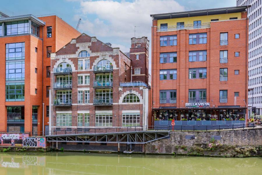 Main image of property: Keg Store - City Centre