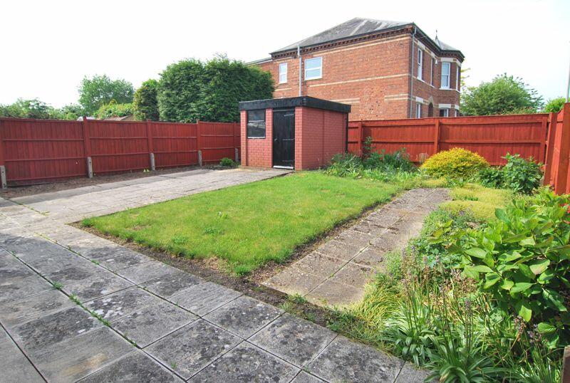 4 bedroom detached house for sale in Lansdown Road, Gloucester, GL1