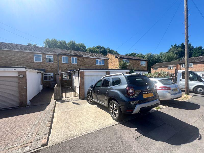 Main image of property: Armscroft Gardens, Elmbridge, Gloucester, GL2 0RT