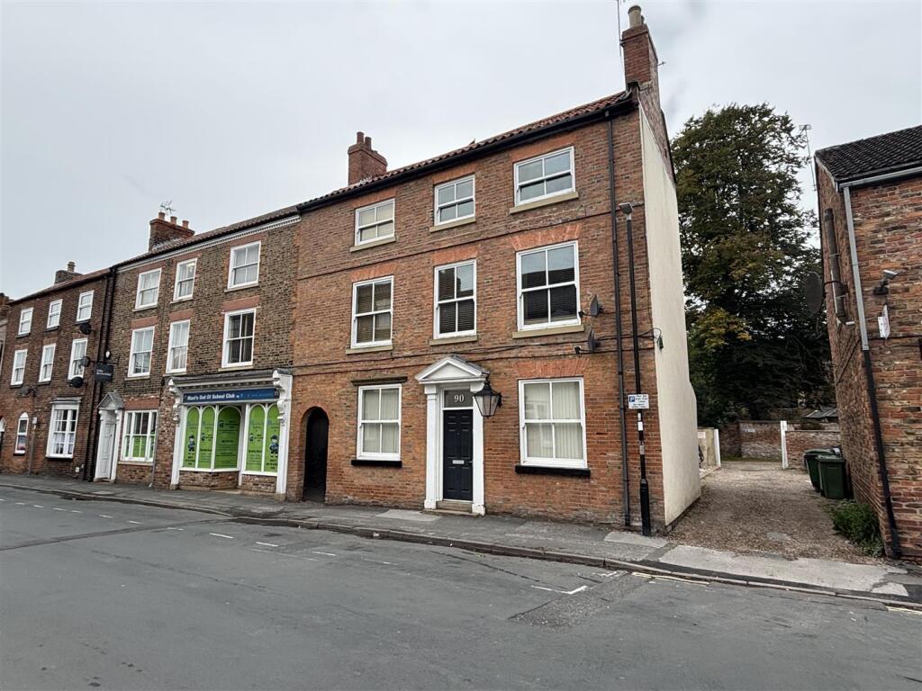 Main image of property: Hailgate, Howden, Goole