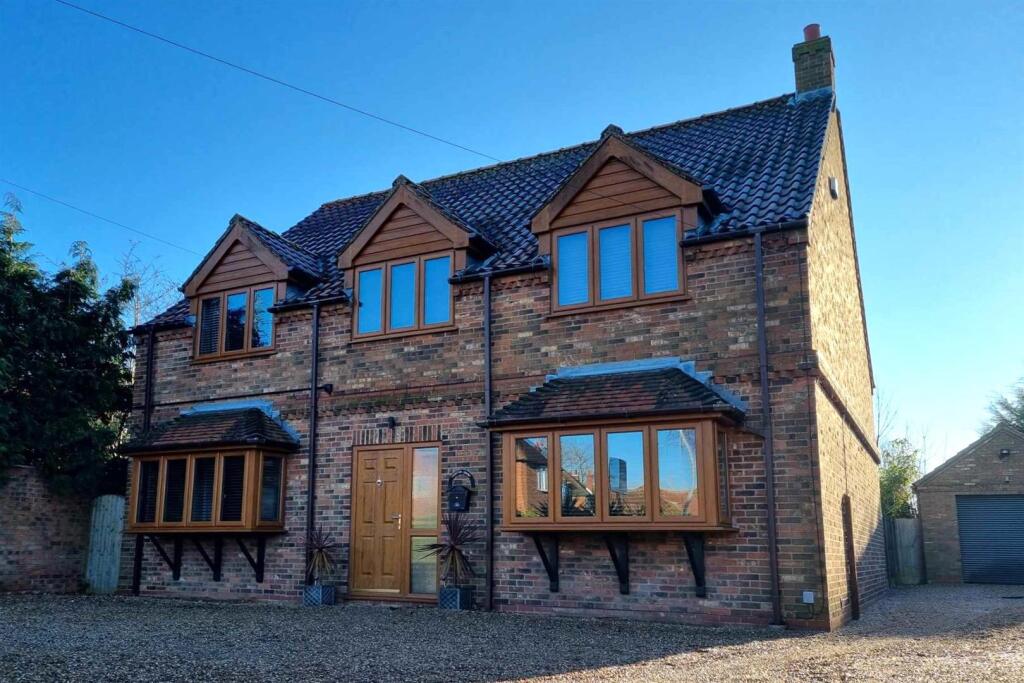 Main image of property: Park Avenue, Goole