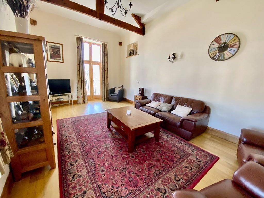 2 bedroom barn conversion for sale in Anchor Street, Watchet, Somerset