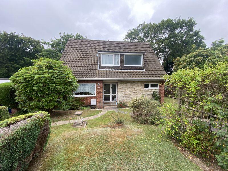 Main image of property: Damen Close, Hedge End, SO30