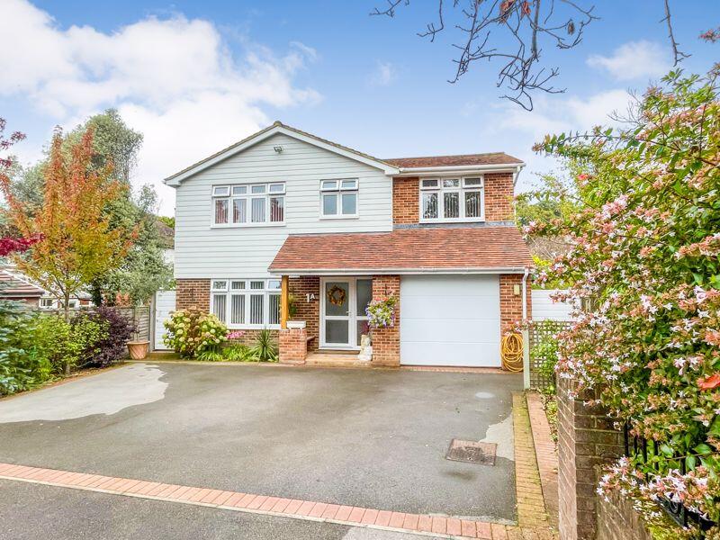 Main image of property: Hemdean Gardens, West End, Southampton