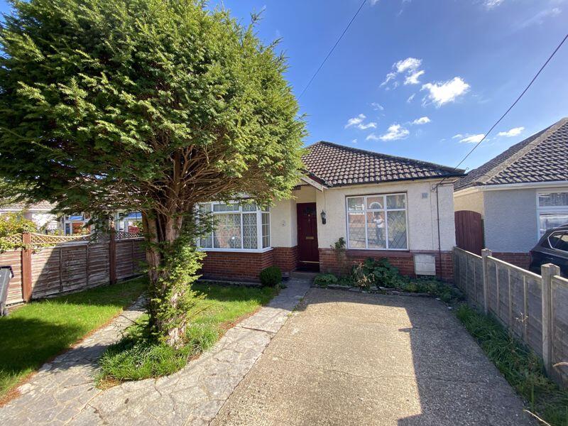 Main image of property: hedge End, Southampton
