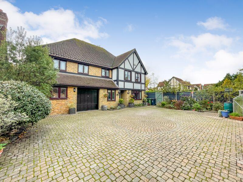 Main image of property: Billington Gardens, Hedge End, SO30