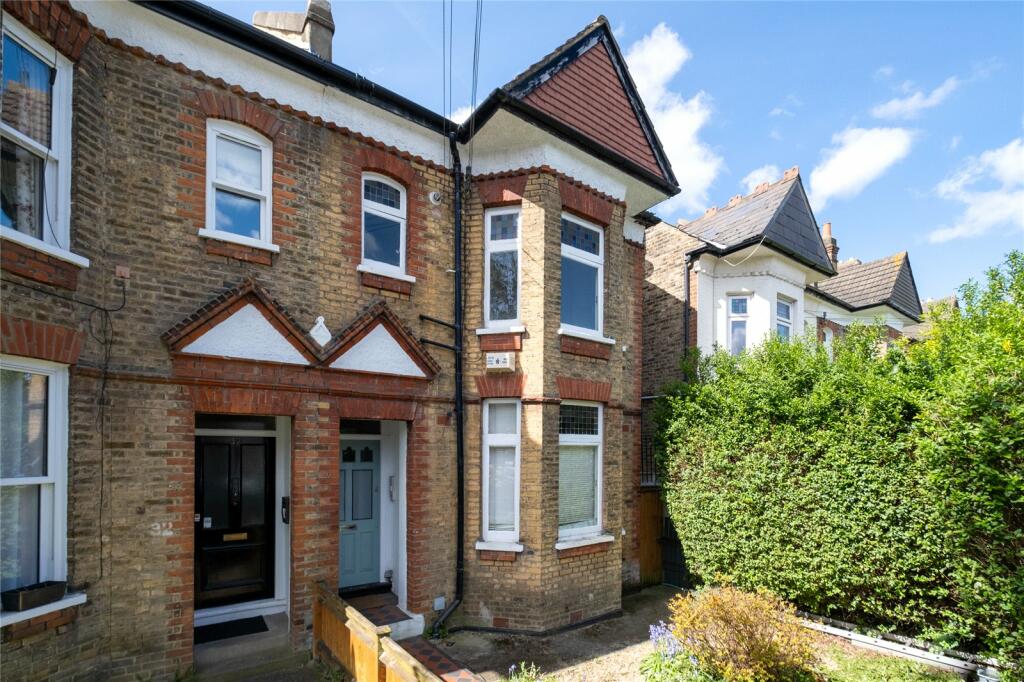 3 bedroom apartment for sale in Tankerville Road, Streatham, London, SW16