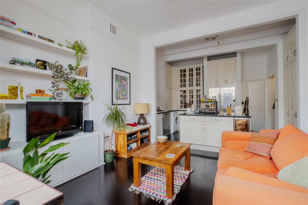 2 bedroom apartment for rent in Gleneagle Road, Streatham, Lambeth, London, SW16