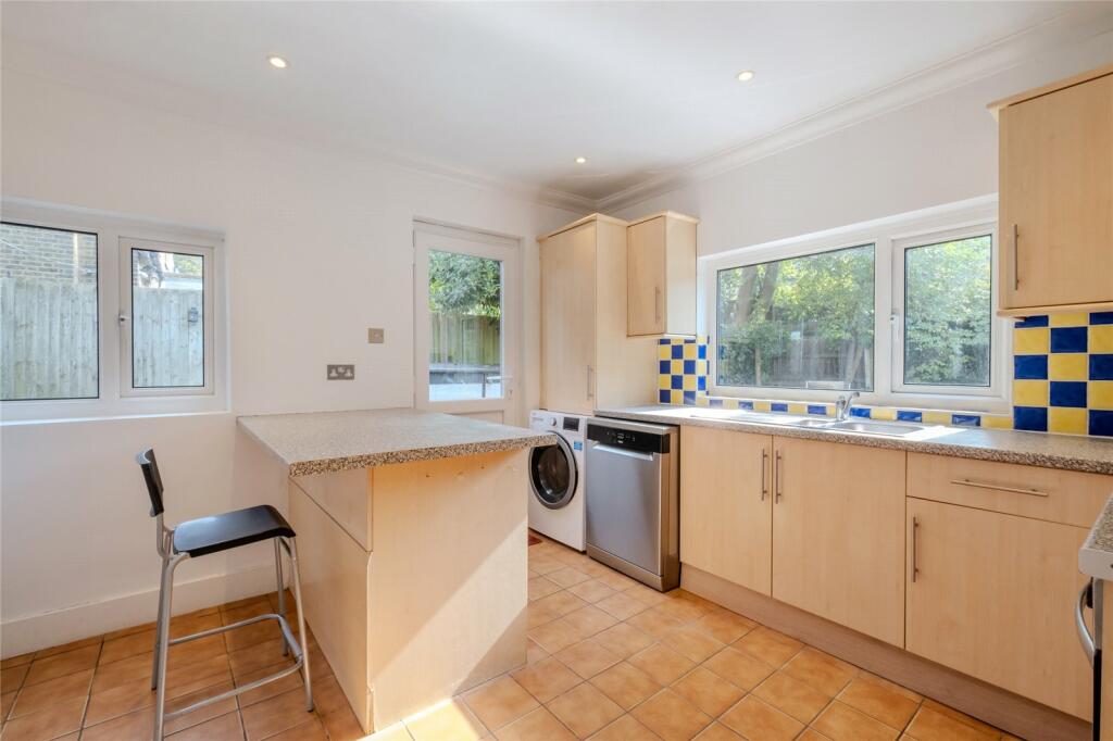 Main image of property: Barrow Road, London, SW16