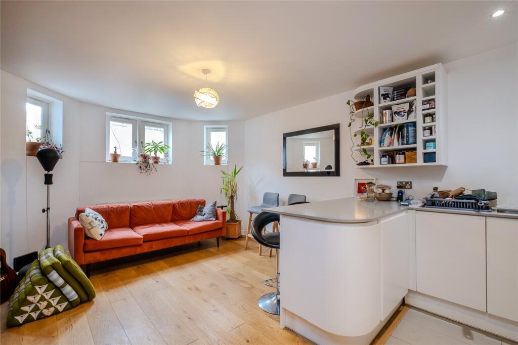 Main image of property: Mitcham Lane, Streatham, Lambeth, London, SW16
