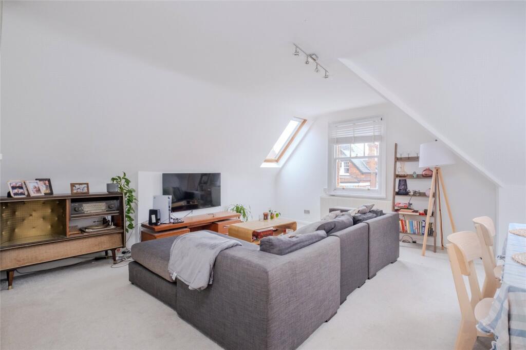 Main image of property: Pinfold Road, Streatham, Lambeth, London, SW16