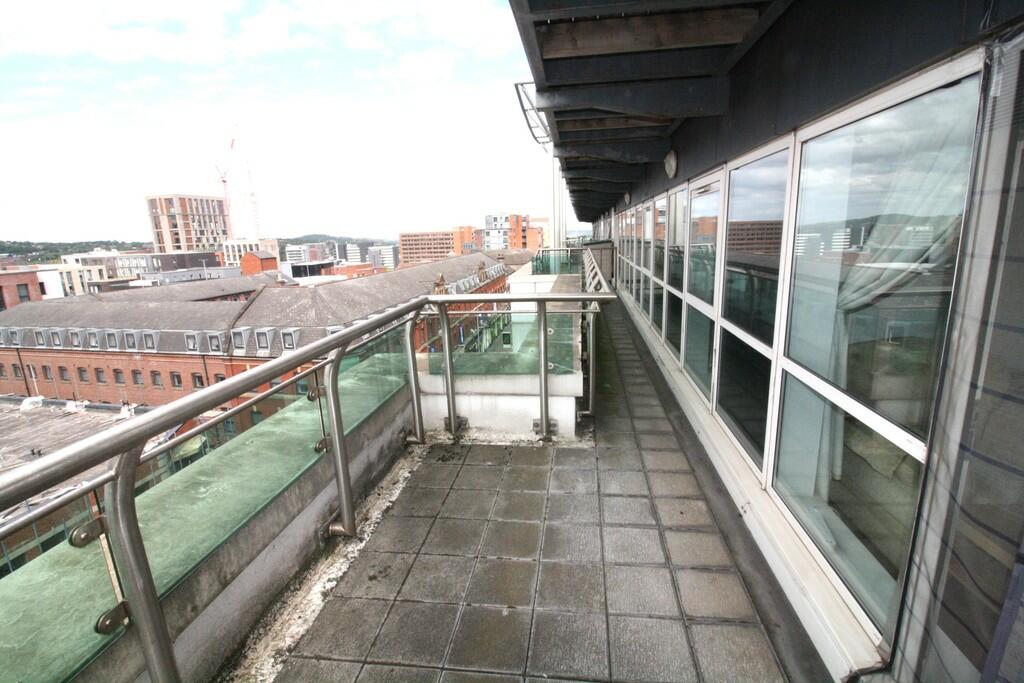 Main image of property: Royal Plaza, 2 Westfield Terrace, Sheffield, S1 4GG