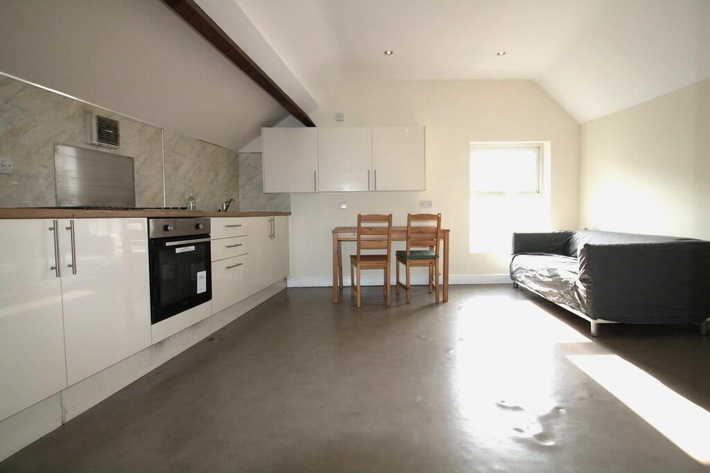 Main image of property: 3 Fitzwilliam Street, Sheffield, S1 4JL