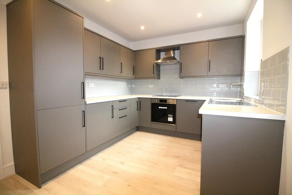 Main image of property: Ecclesall Road, Sheffield, S11 8PG
