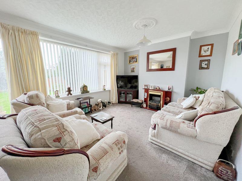 3 bedroom terraced house for sale in Brabham Crescent, Streetly, Sutton