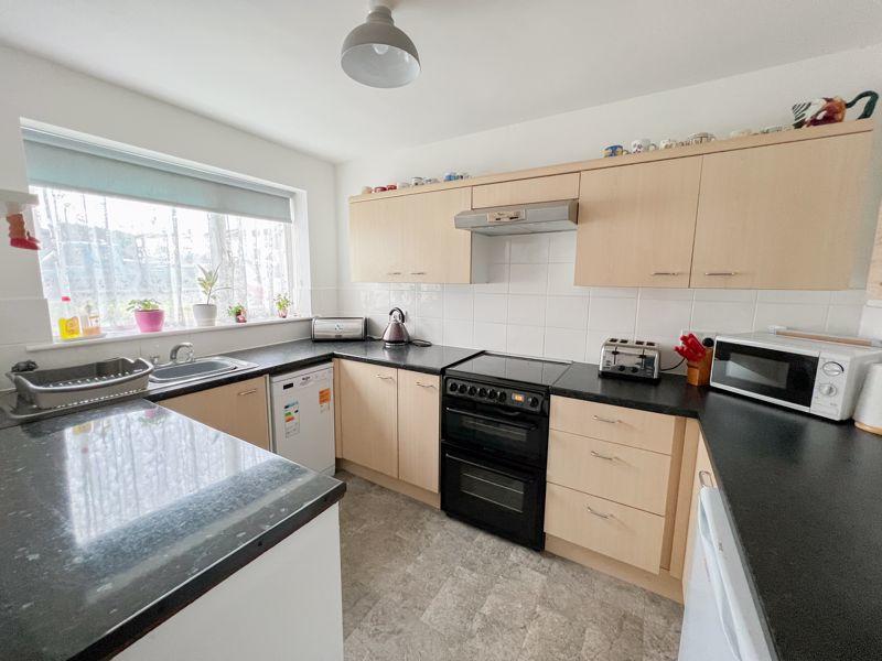 3 bedroom terraced house for sale in Brabham Crescent, Streetly, Sutton