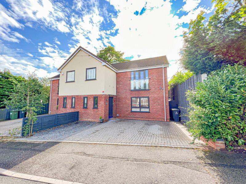 3 bedroom semidetached house for sale in Hazelwood Road, Streetly, Sutton Coldfield, B74 3RP, B74