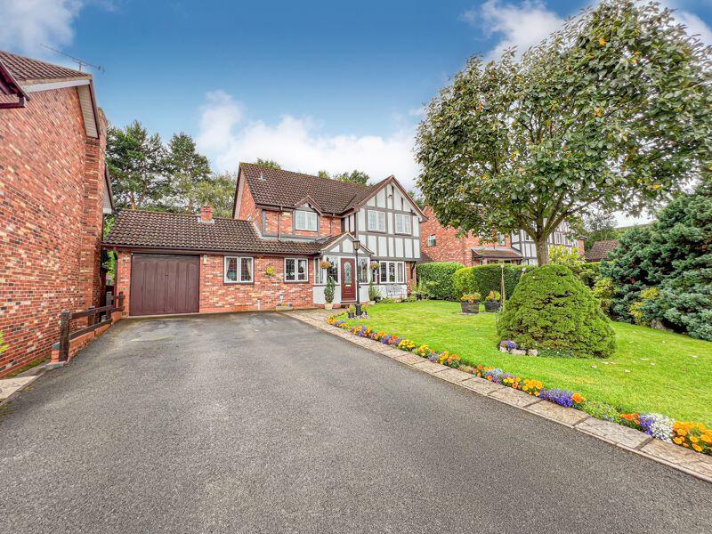 Additional property image - Schoolacre Rise, Streetly, Sutton Coldfield, B74 3PR