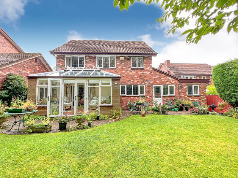 Additional property image - Schoolacre Rise, Streetly, Sutton Coldfield, B74 3PR