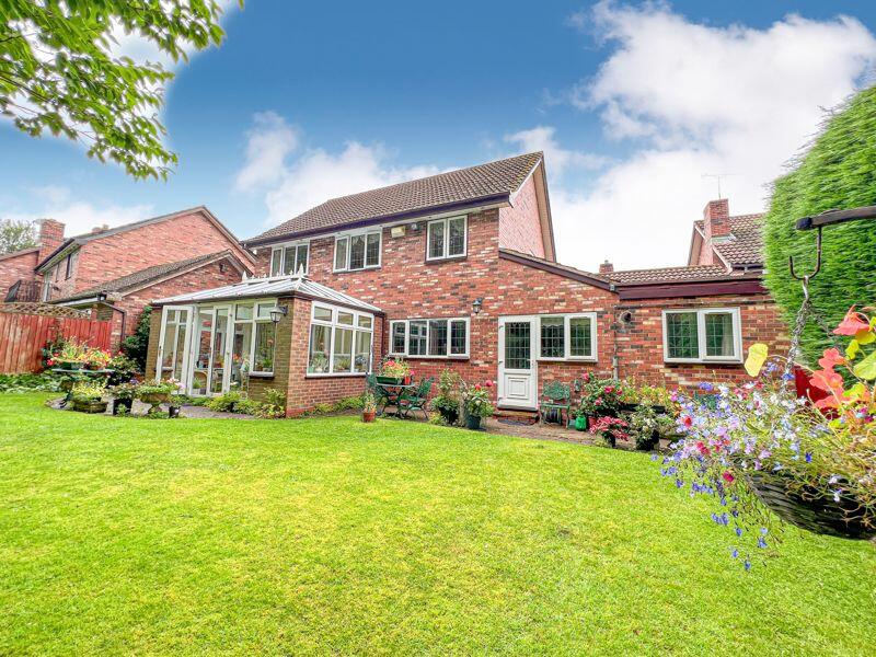 Additional property image - Schoolacre Rise, Streetly, Sutton Coldfield, B74 3PR