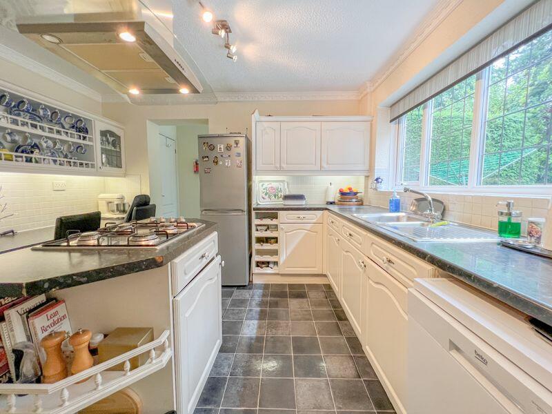 Additional property image - Schoolacre Rise, Streetly, Sutton Coldfield, B74 3PR