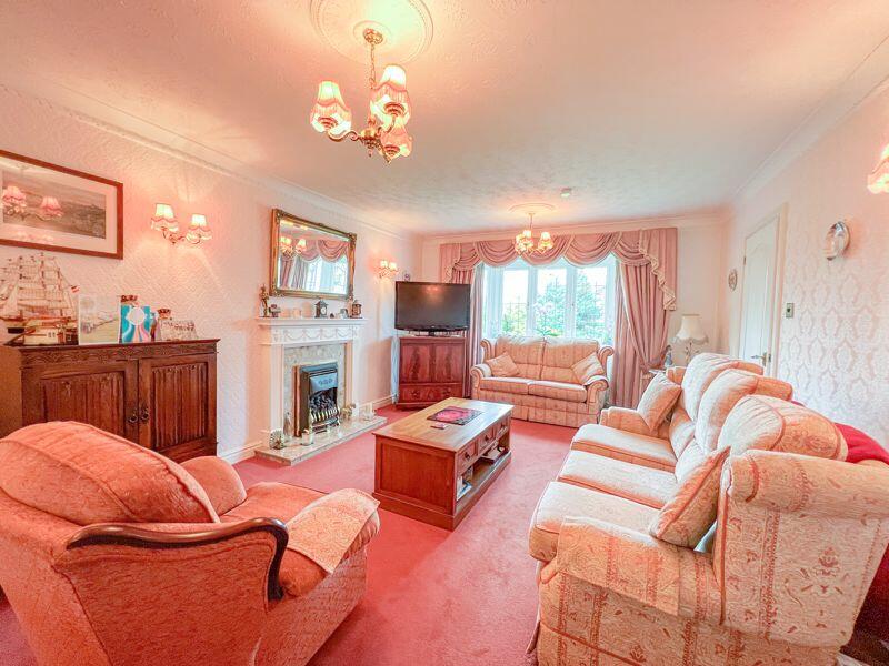 Additional property image - Schoolacre Rise, Streetly, Sutton Coldfield, B74 3PR